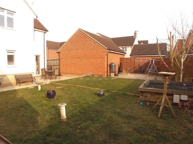  Image of 4 bedroom Detached house for sale in Harvest Fields Brewers End Takeley Bishop