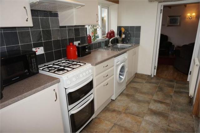  Image of 2 bedroom Cottage for sale in Chapel Row Tremar Coombe Liskeard PL14 at Chapel Row, Tremar Coombe, Liskeard, Cornwall