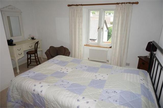  Image of 2 bedroom Cottage for sale in Chapel Row Tremar Coombe Liskeard PL14 at Chapel Row, Tremar Coombe, Liskeard, Cornwall