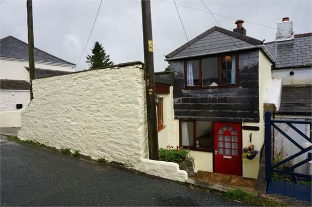  Image of 3 bedroom Cottage for sale in Fore Street Pensilva Liskeard PL14 at Fore Street, Pensilva, Liskeard, Cornwall
