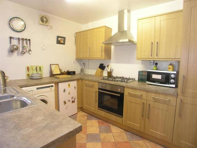  Image of 3 bedroom Semi-Detached house for sale in South Brook Sawbridgeworth CM21 at Sawbridgeworth