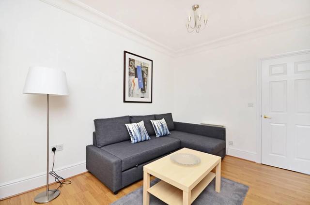  Image of 1 bedroom Flat to rent in Holland Road London W14 at Holland Park Avenue, Holland Park, W14