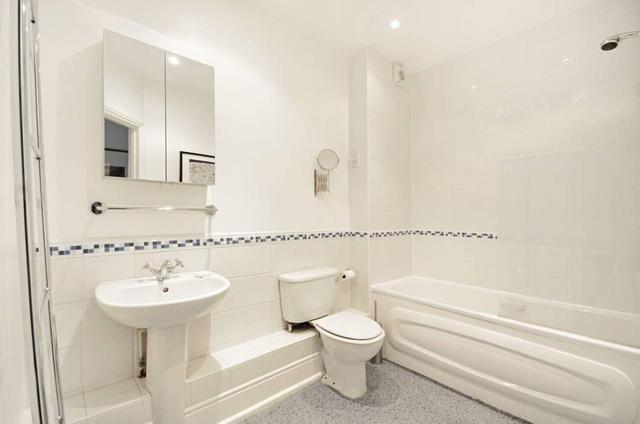  Image of 1 bedroom Flat to rent in Holland Road London W14 at Holland Park Avenue, Holland Park, W14