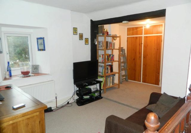  Image of 3 bedroom Cottage for sale in Winterbourne Hill Winterbourne Bristol BS36 at Winterbourne Hill,
Winterbourne,
Bristol,
BS36