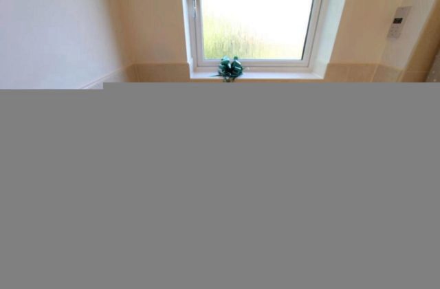  Image of 2 bedroom Flat to rent in Europa Gardens Wolverhampton WV10 at Europa Gardens, Wolverhampton, WV10