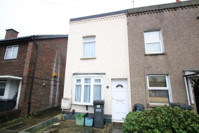  Image of 2 bedroom End of Terrace for sale in Gloucester Road Croydon CR0 at Gloucester Road