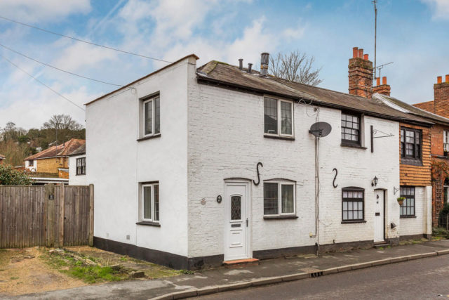  Image of 2 bedroom Cottage for sale in High Street Westerham TN16 at High Street, Westerham, TN16