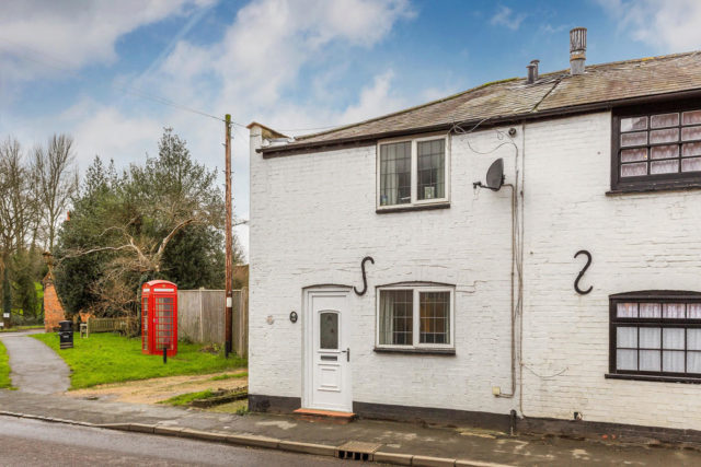 Image of 2 bedroom Cottage for sale in High Street Westerham TN16 at High Street, Westerham, TN16