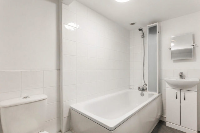  Image of 2 bedroom Cottage for sale in High Street Westerham TN16 at High Street, Westerham, TN16