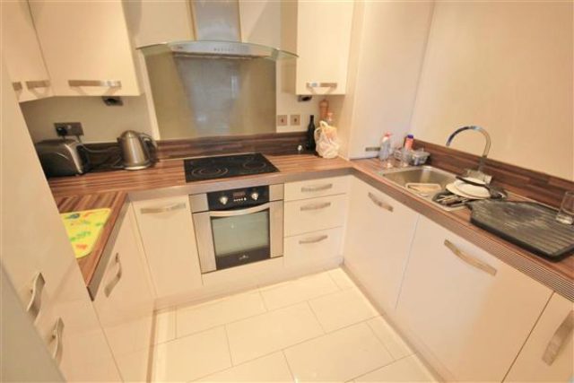  Image of 2 bedroom Flat for sale in Alton Road Parkstone Poole BH14 at Alton Heights, 11 Alton Road, Poole