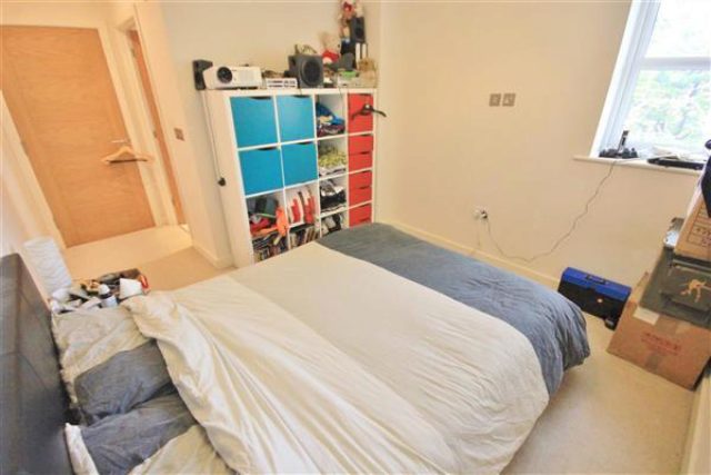  Image of 2 bedroom Flat for sale in Alton Road Parkstone Poole BH14 at Alton Heights, 11 Alton Road, Poole