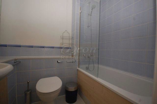  Image of 2 bedroom Flat to rent in Belvedere Road London SE1 at 1d Belvedere Road, County Hall, Waterloo, London