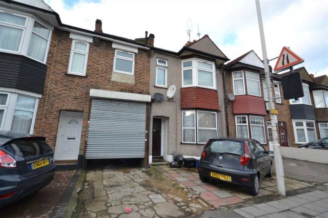  Image of 2 bedroom Flat for sale in Ley Street Ilford IG1 at Ley Street, First floor Flat, Ilford