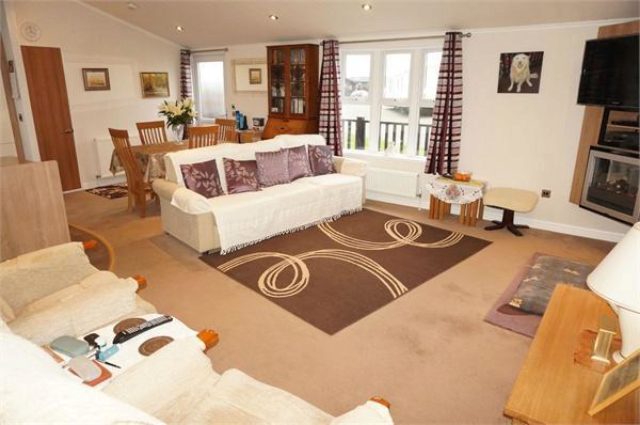  Image of 2 bedroom Park Home for sale in Killigarth Looe PL13 at Killigarth Manor, Killigarth, Polperro, Cornwall