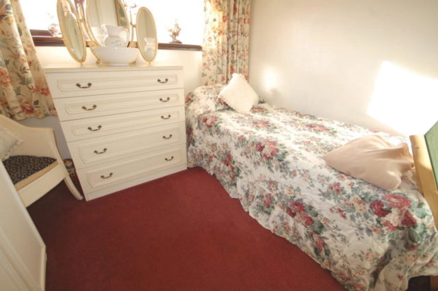  Image of 3 bedroom Semi-Detached house for sale in Wear Drive Springfield Chelmsford CM1 at Wear Drive, Springfield, Chelmsford, CM1