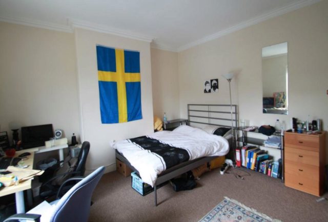  Image of 4 bedroom Property to rent in Broomspring Lane Sheffield S10 at Large 4 bed, Broomspring Lane.