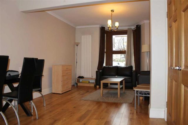  Image of 4 bedroom Terraced house to rent in Tunis Road London W12 at 4 Double Bedroom House, W12