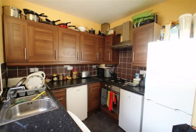  Image of 6 bedroom Property to rent in Filey Street Sheffield S10 at 6 bedroom property, Filey St, Broomhall
