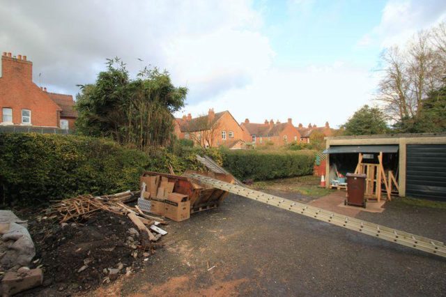  Image of Studio flat to rent in Beechcroft Avenue Stafford ST16 at Beechcroft Avenue, Stafford ST16