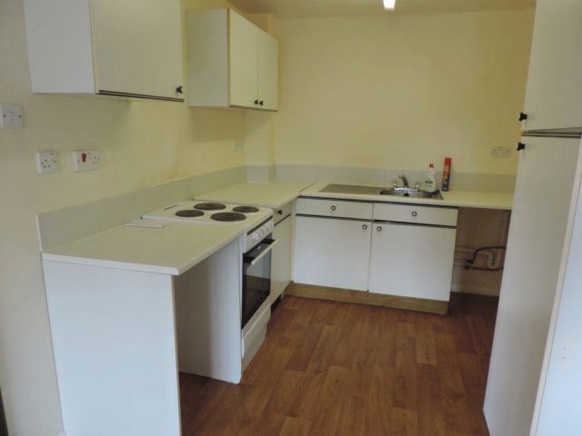  Image of 2 bedroom Flat to rent in Tunwell Lane Corby NN17 at Tunwell Lane, Corby, NN17 1AR