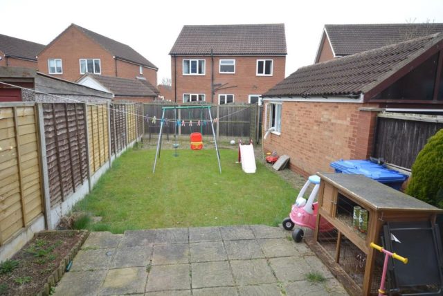  Image of 3 bedroom Detached house for sale in Broompark Road Hook Goole DN14 at Broompark Road, Goole