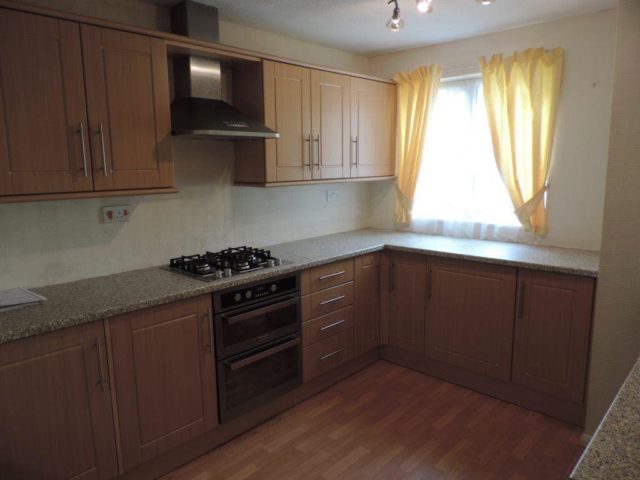  Image of 3 bedroom Terraced house to rent in Pennington Orton Goldhay Peterborough PE2 at Pennington, Orton Goldhay, Peterborough.