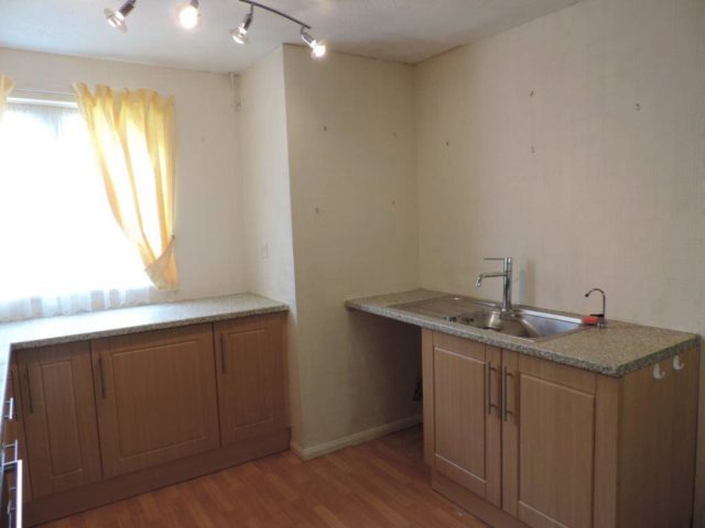  Image of 3 bedroom Terraced house to rent in Pennington Orton Goldhay Peterborough PE2 at Pennington, Orton Goldhay, Peterborough.