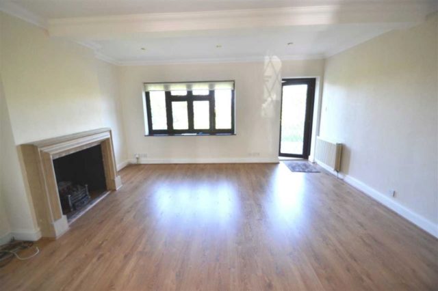  Image of 4 bedroom Detached house to rent in Chester Road Chigwell IG7 at Chester Road, Large Family House, Chigwell