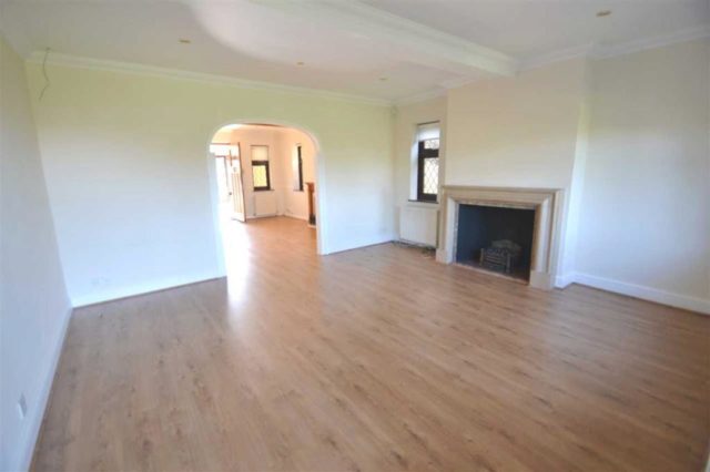  Image of 4 bedroom Detached house to rent in Chester Road Chigwell IG7 at Chester Road, Large Family House, Chigwell