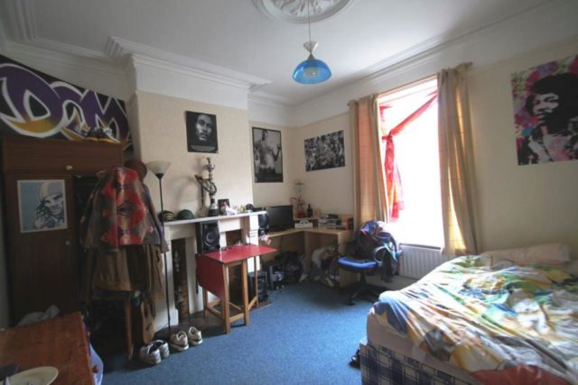  Image of 4 bedroom Property to rent in Brunswick Street Sheffield S10 at Newly Modernised 4 bed, Brunswick Street