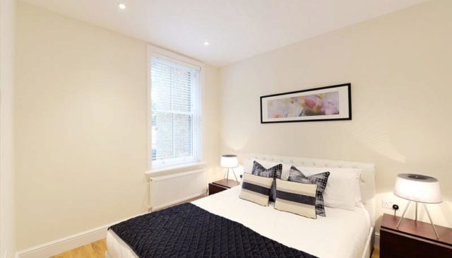  Image of 2 bedroom Flat to rent in Hamlet Gardens London W6 at Hamlet Gardens, Hammersmith, W6