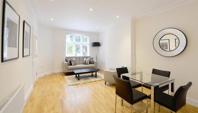  Image of 2 bedroom Flat to rent in Hamlet Gardens London W6 at Hamlet Gardens, Hammersmith, W6
