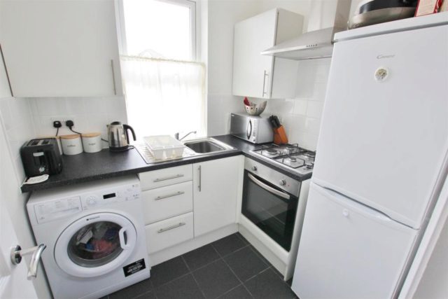  Image of 2 bedroom Flat to rent in Bengal Road Winton Bournemouth BH9 at Bengal Road, Winton, Bournemouth