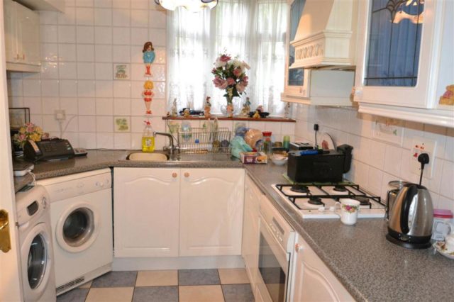  Image of 3 bedroom End of Terrace for sale in Kesteven Close Ilford IG6 at Kesteven Close, Hainault, Ilford