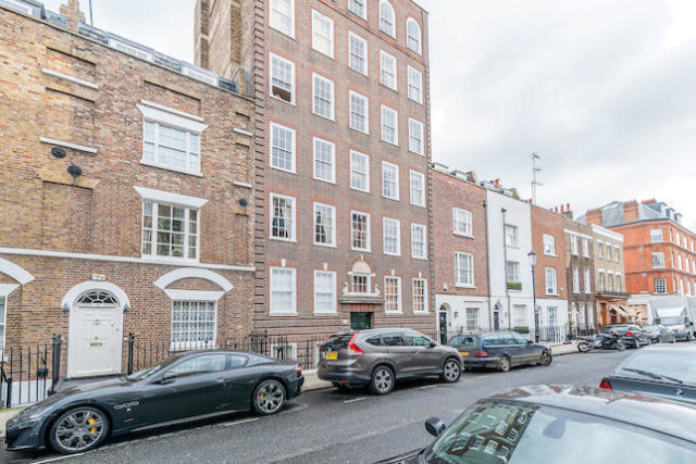  Image of 1 bedroom Flat to rent in Smith Street London SW3 at Smith Street, Chelsea, SW3