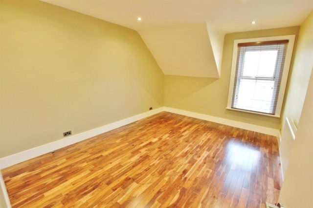  Image of 1 bedroom Flat to rent in Christchurch Road Bournemouth BH1 at Christchurch Road, Boscombe, Bournemouth