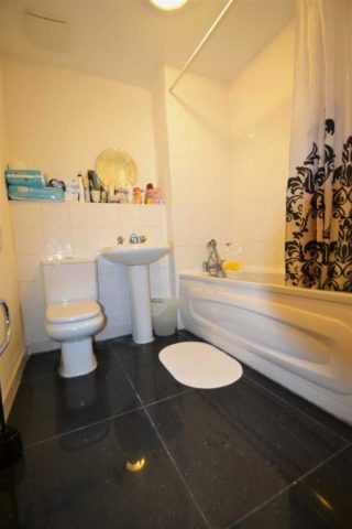  Image of 2 bedroom Flat to rent in Monarch Way Ilford IG2 at Memorial Heights, Monarch Way, Fully Furnished Flat, Newbury Park, Ilford
