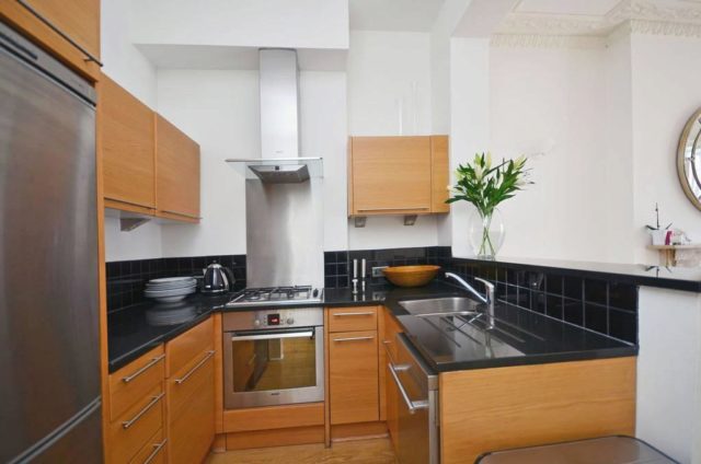  Image of 2 bedroom Flat to rent in Queen's Gate London SW7 at Queens Gate, South Kensington, SW7