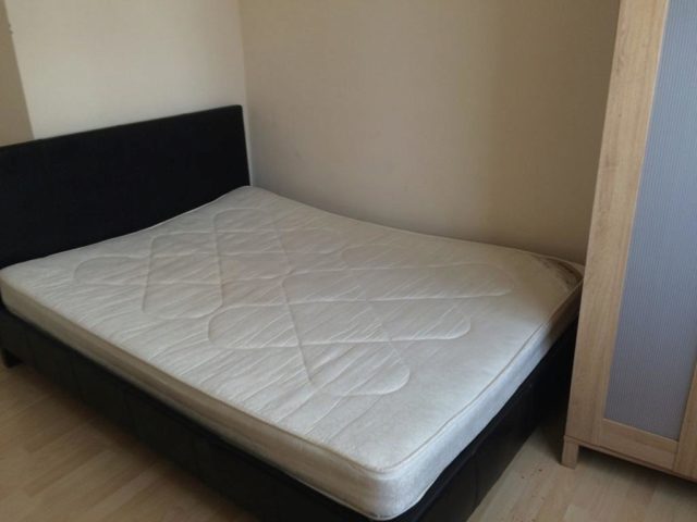  Image of 2 bedroom Semi-Detached Bungalow to rent in Chaplin Road Wembley HA0 at Two Double Bedroom Bungalow Wembley