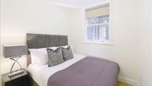  Image of 3 bedroom Flat to rent in Hamlet Gardens London W6 at Hamlet Gardens, Hammersmith, W6