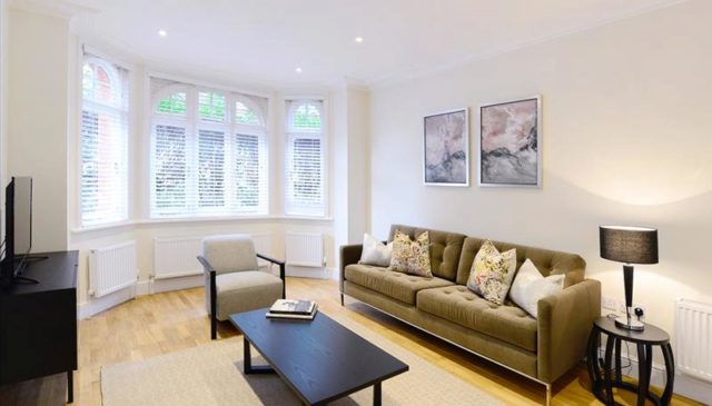  Image of 3 bedroom Flat to rent in Hamlet Gardens London W6 at Hamlet Gardens, Hammersmith, W6