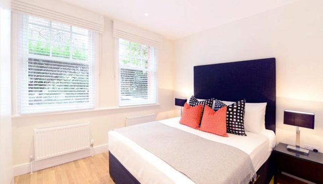  Image of 3 bedroom Flat to rent in Hamlet Gardens London W6 at Hamlet Gardens, Hammersmith, W6