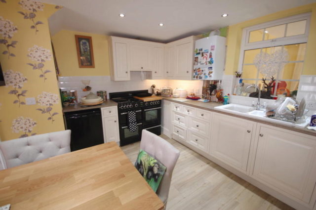  Image of 3 bedroom Semi-Detached house for sale in Kings Road Broomfield Chelmsford CM1 at Kings Road, Chelmsford, CM1