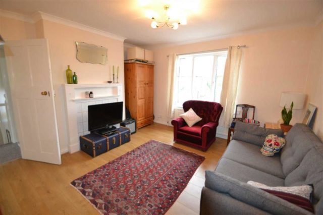  Image of 2 bedroom Maisonette for sale in Gaysham Avenue Ilford IG2 at Gaysham Avenue, Ilford