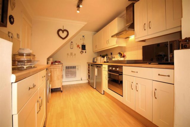 Image of 2 bedroom Semi-Detached house for sale in Meadowcroft Aylesbury HP19 at Meadowcroft, Aylesbury