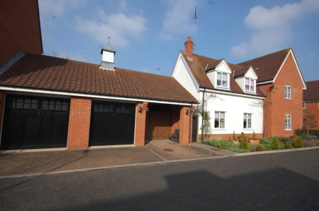  Image of 5 bedroom Detached house for sale in Tapley Road Chelmsford CM1 at Tapley Road, Newlands Spring, Chelmsford, CM1