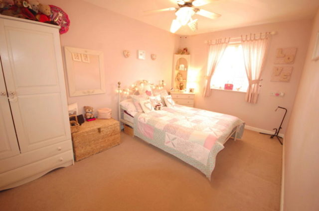  Image of 5 bedroom Detached house for sale in Tapley Road Chelmsford CM1 at Tapley Road, Newlands Spring, Chelmsford, CM1
