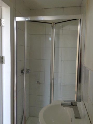  Image of 1 bedroom Flat to rent in Priory Gardens London W5 at One Double Bedroom Flat Hanger Lane
