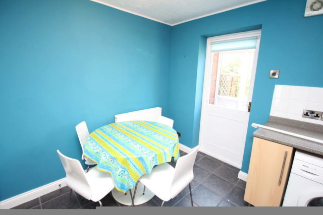  Image of 2 bedroom Semi-Detached house to rent in Lutley Close Bradmore Wolverhampton WV3 at Lutley Close, Bradmore, Wolverhampton
