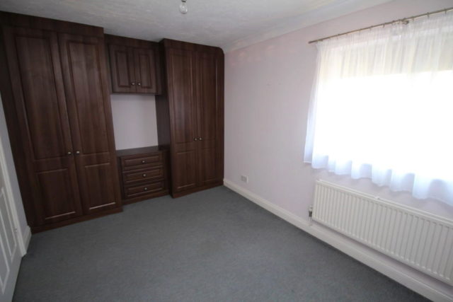  Image of 2 bedroom Semi-Detached house to rent in Lutley Close Bradmore Wolverhampton WV3 at Lutley Close, Bradmore, Wolverhampton